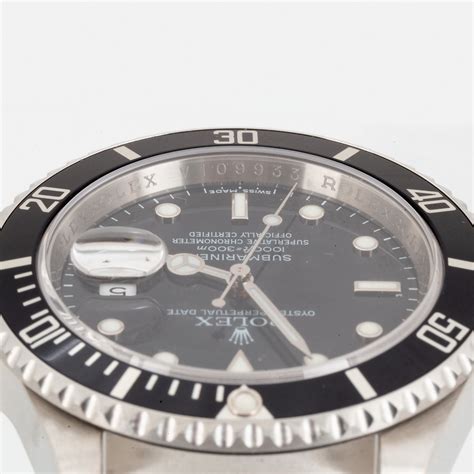 rolex submariner rehaut engraving